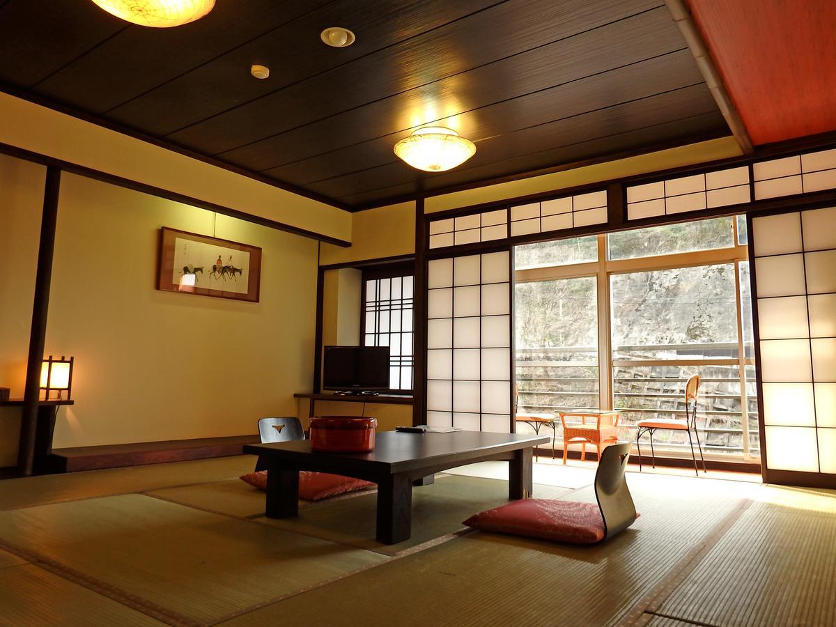 Yamada Onsen Genenro Hotell Toyama Exteriör bild